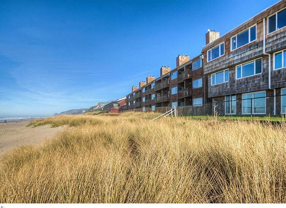 1st image of 145 NW Inlet Ave #301-302