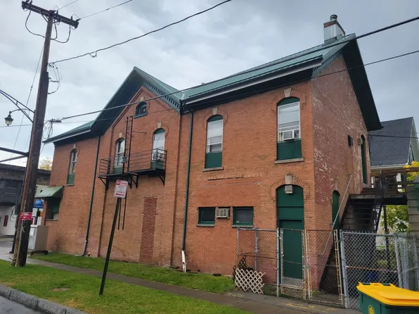 1006 S Plymouth Ave, 1006 S Plymouth Ave #3, Rochester, NY 14608