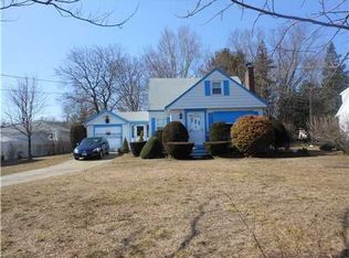 1220 Atwood Ave, Johnston, RI 02919