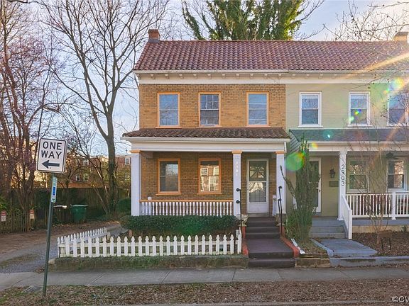 2nd image of 2901 Grayland Ave