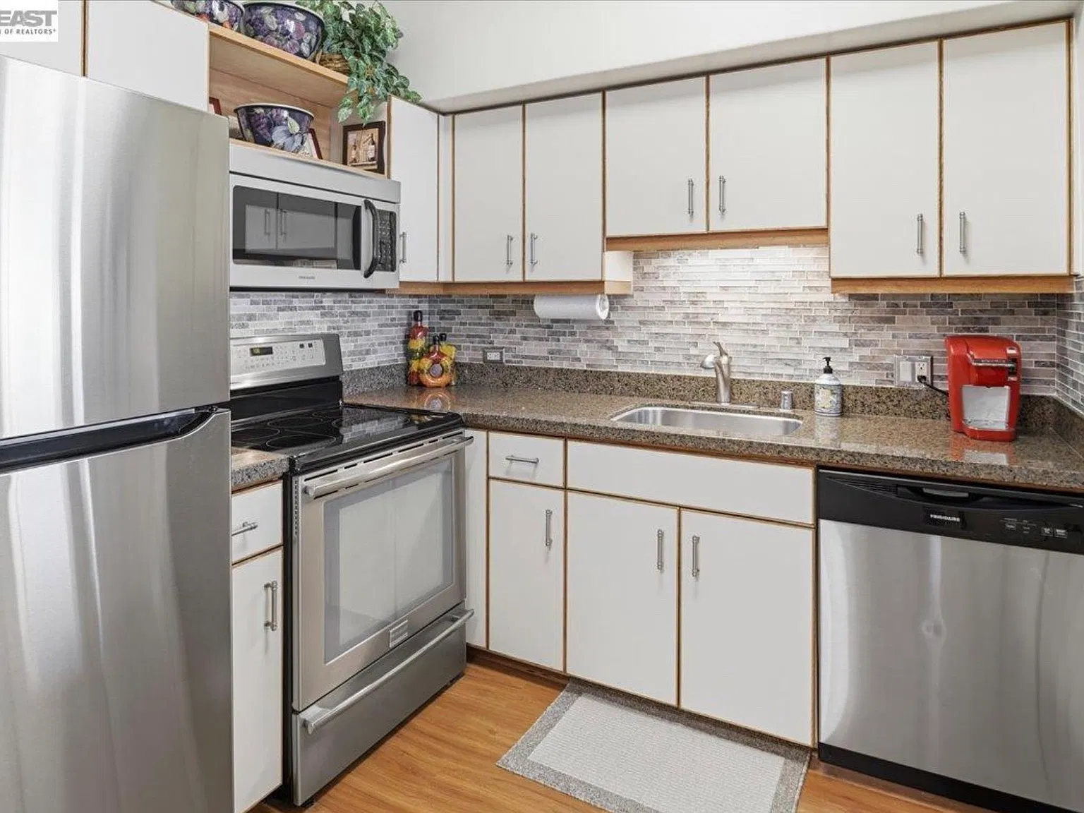 1 bed, 768 sqft, $3,000 — Photo 4