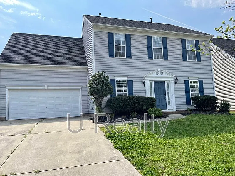 4 bed, 2.5 bath, 2175 sqft, $2,395 — Photo 2