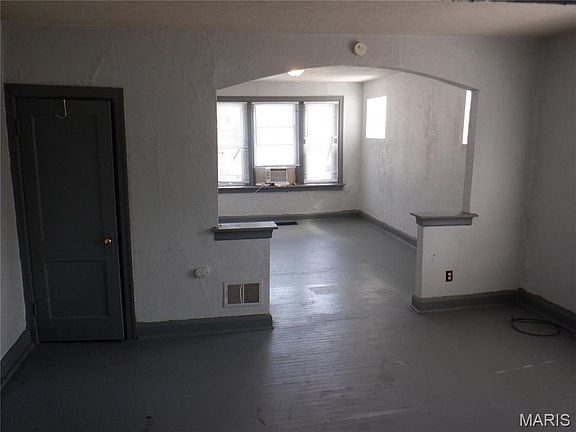 4th image of 3453 Pennsylvania Ave