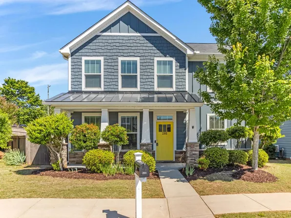 201 Wicker Park Ave, Greer, SC 29651
