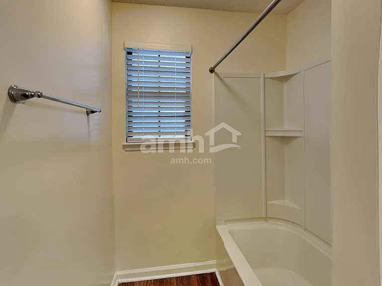 7546 Fawn Lake Dr N — Photo 16