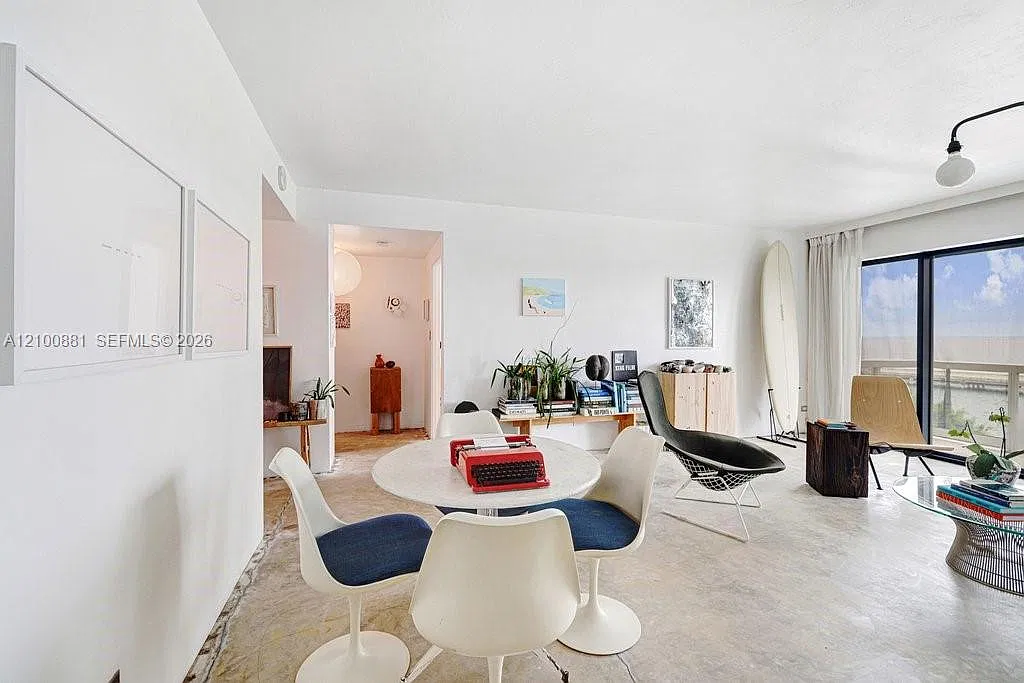 Brickell Townhouse Condo — Photo 1