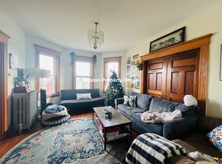 109 Calumet St, Boston, MA 02120