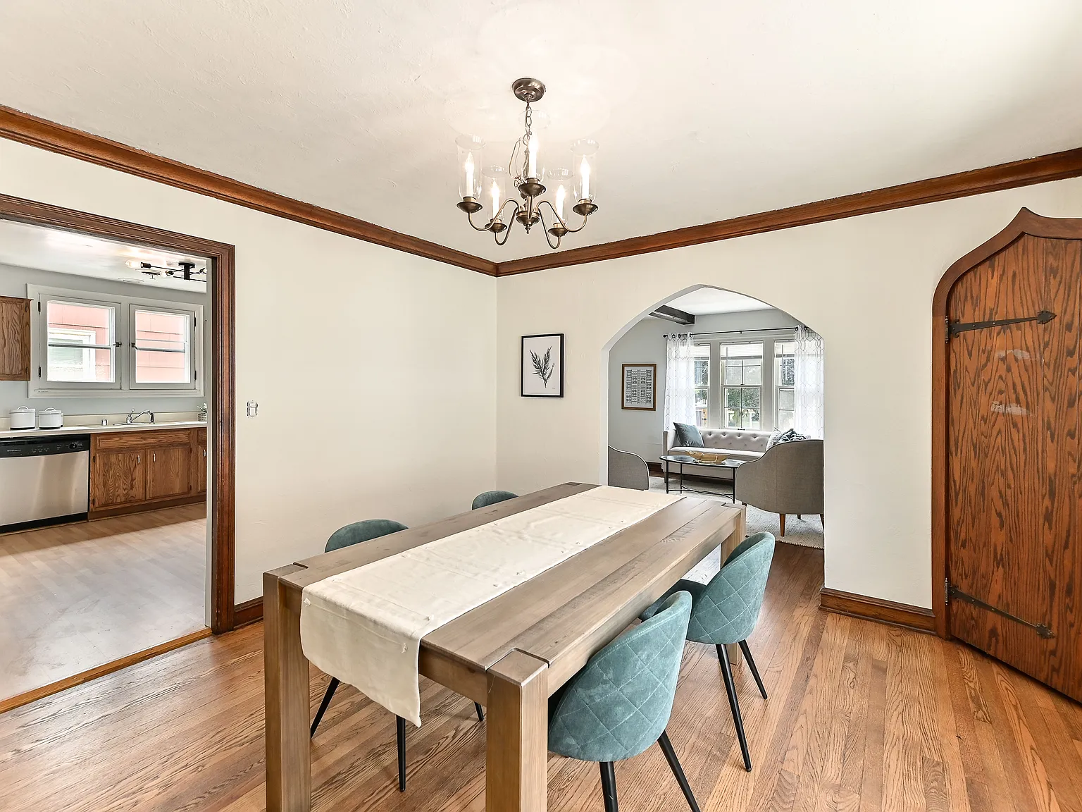 3 bed, 1800 sqft, $2,000 — Photo 4