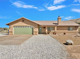 9191 Nambe Rd, Apple Valley, CA 92308