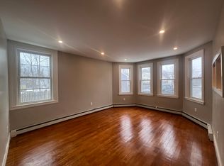 484-486 Main St Unit 1, Bridgewater, MA 02324