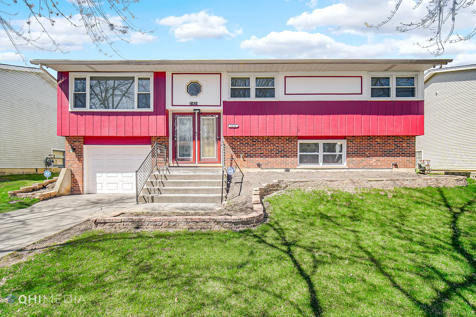 21624 Jeffrey Ave photo 1