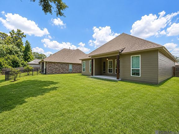 3rd image of 12199 Deventer Dr