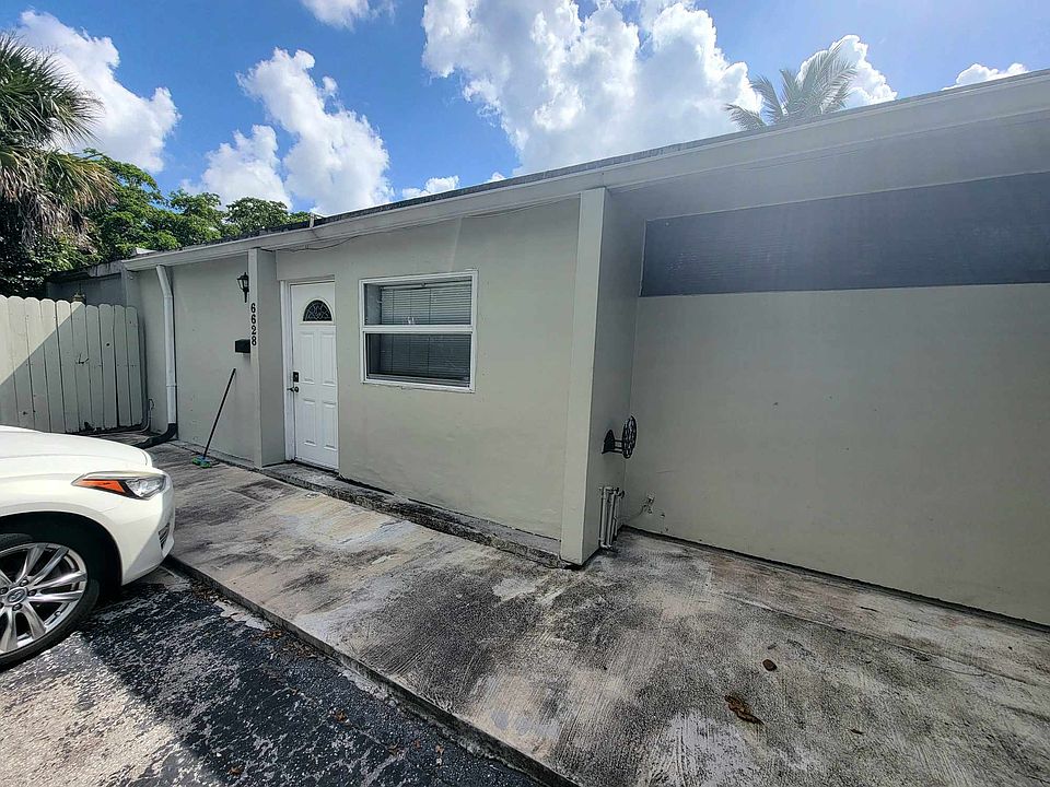 1st image of 6628 Miami Lakes Dr E