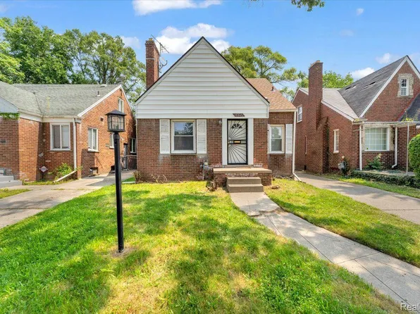 16520 Lesure St, Detroit, MI 48235