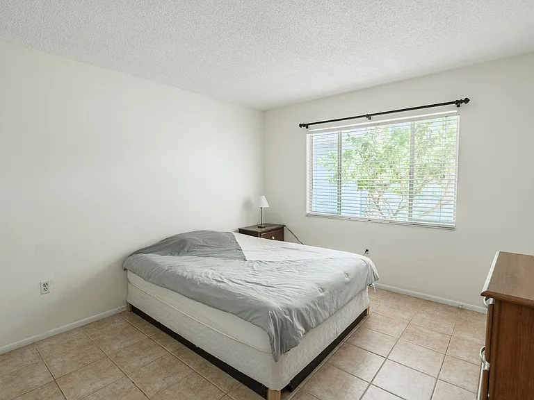 13009 Club Dr — Photo 21