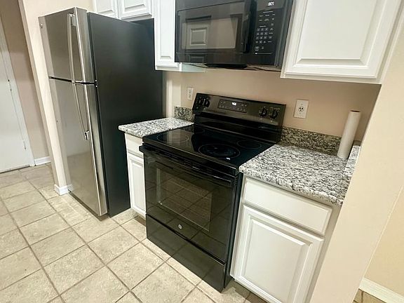 4th image of 346 N Cervidae Dr