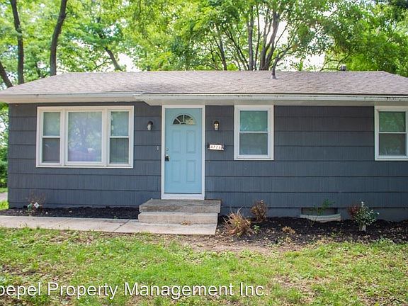 2nd image of 4726 Richmond Ave