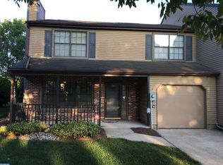 6 Gail Ct, Robbinsville, NJ 08691