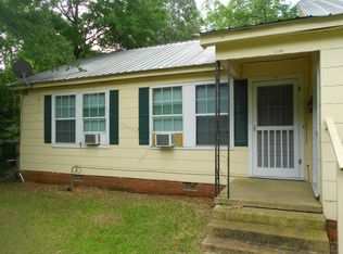 457 Myrtle St E #A, Philadelphia, MS 39350