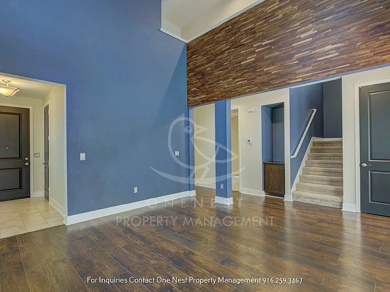 310 Clover Meadows Cir — Photo 5
