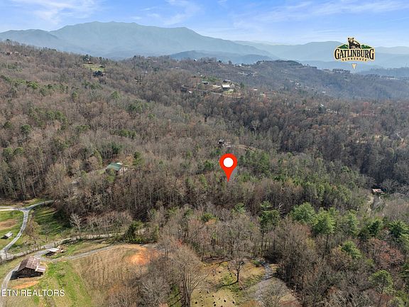5th image of 520 Huskey Grove Rd