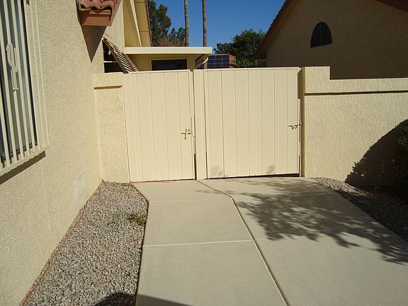 4th image of 20019 N Ascot Dr