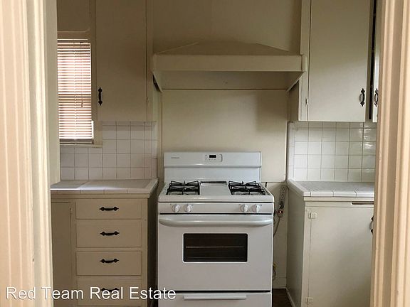 5th image of 5805 Malvey Ave
