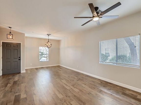5th image of 17286 W Tara Ln