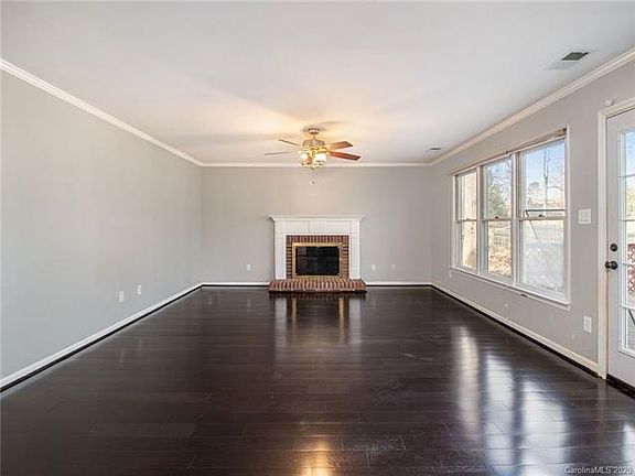 3rd image of 8606 Flanagan Ct