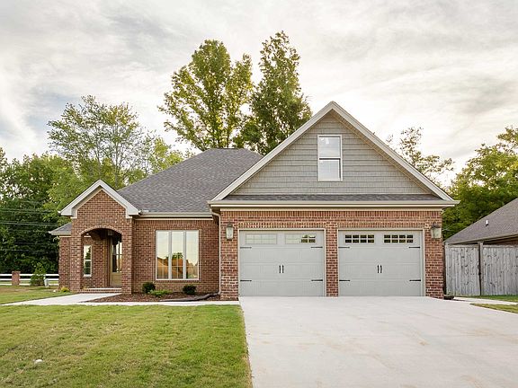 2nd image of 3511 Chesapeake Dr