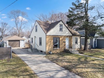 921 11th St SE, Rochester, MN, 55904