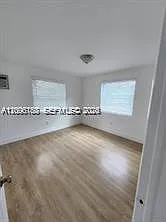 8960 NE 2nd Ave — Photo 9