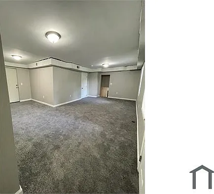 700 Woodbourne Ave #4