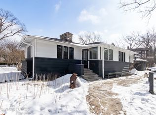 1184 Wade St, Highland Park, IL