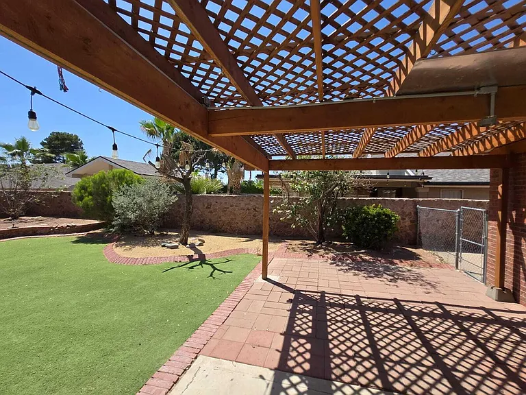 11920 Pueblo Del Rio Way — Photo 8