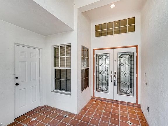 2nd image of 8001 Breton Cir