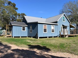 360 Burleson Rd, Bellville, TX 77418