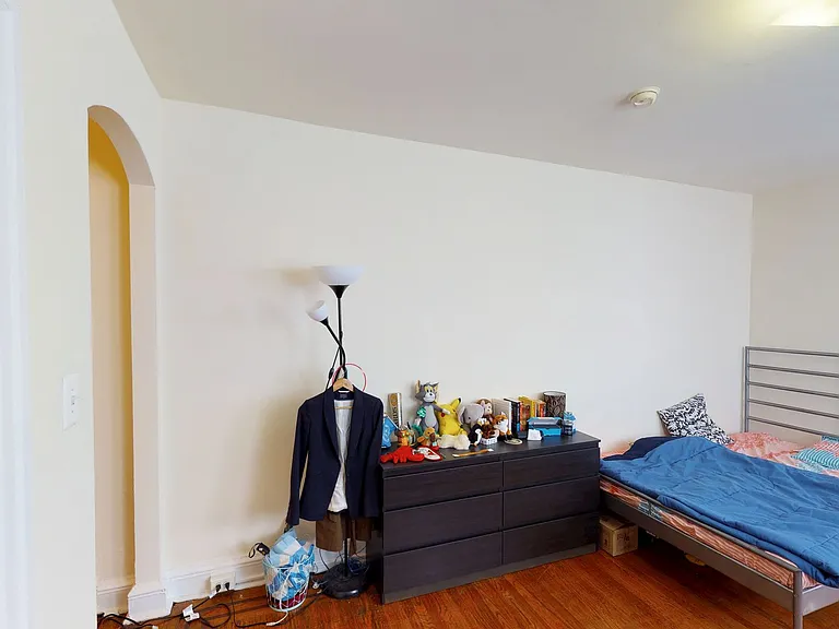 Penn Hall Apartments — Photo 11