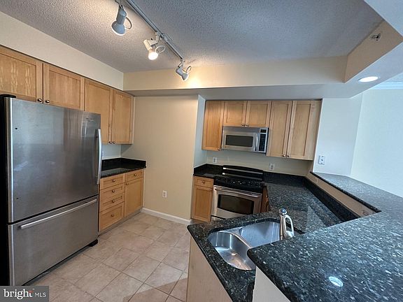 5th image of 3101 N Hampton Dr APT 916
