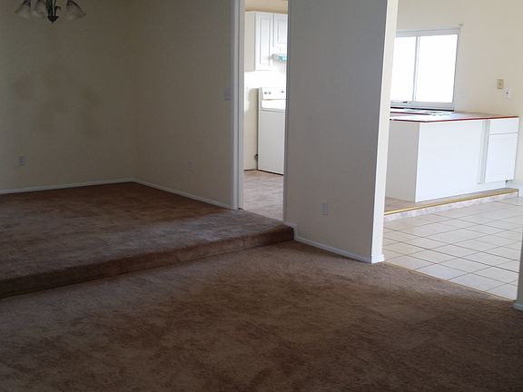 3rd image of 241 Auburn Dr