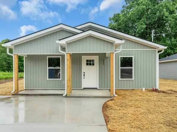 900 E Decherd St, Tullahoma, TN 37388