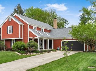438 Mainsail Dr, Westerville, OH 43081
