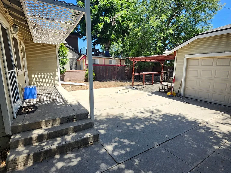 404 Plaza Serena — Photo 27