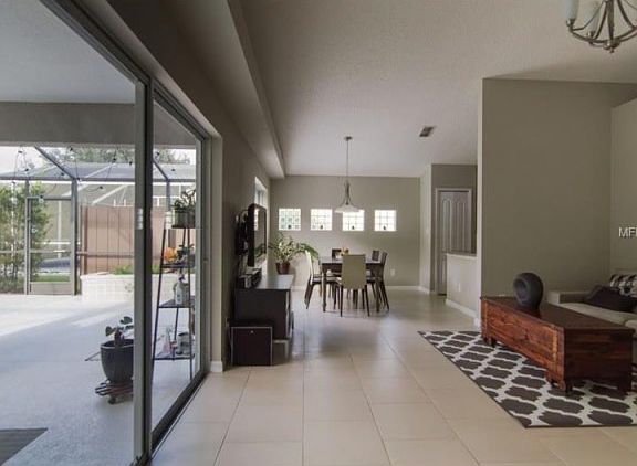4th image of 2280 Hillshire Dr