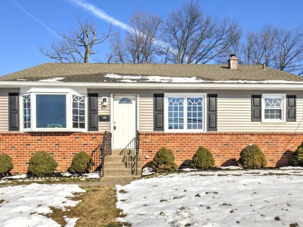 111 Everett Ave, Willow Grove, PA 19090