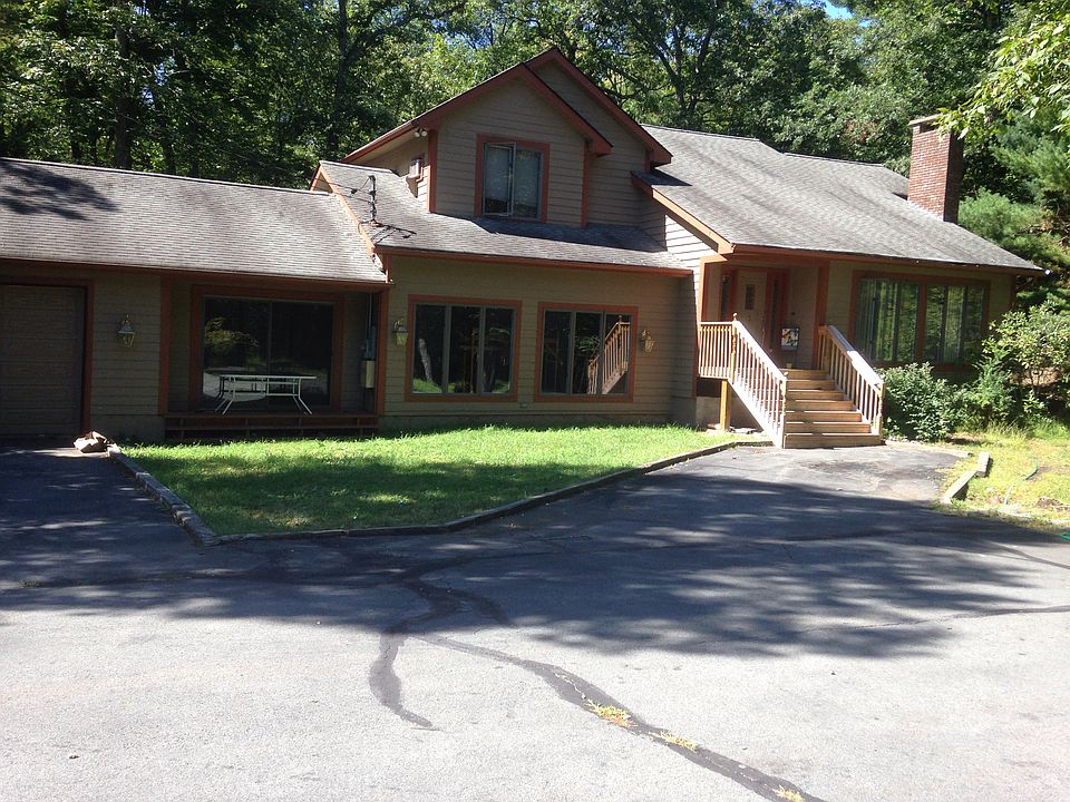 1st image of 136 Mount Haven Dr