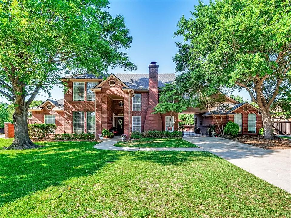 1st image of 101 Sunday Haus Ln
