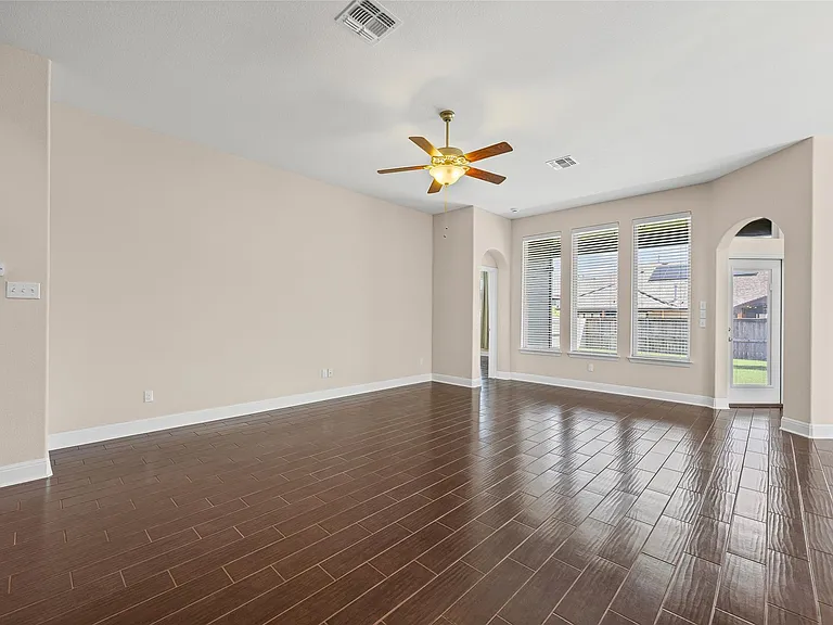 17900 Crimson Apple Way — Photo 3