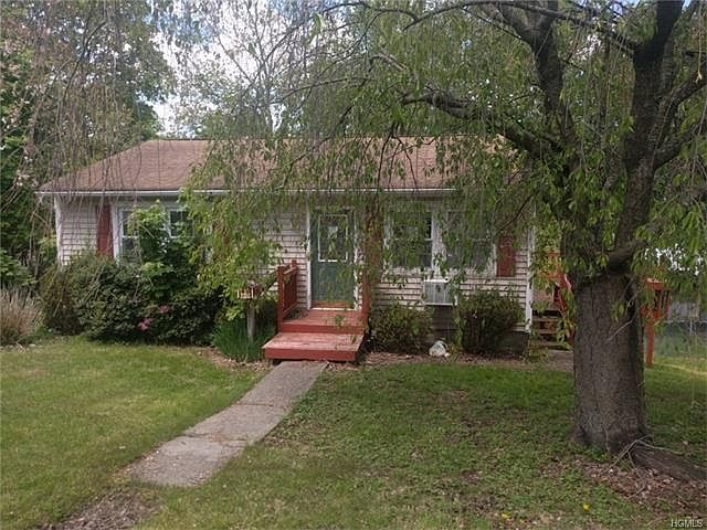 1st image of 70 Bergen Ave