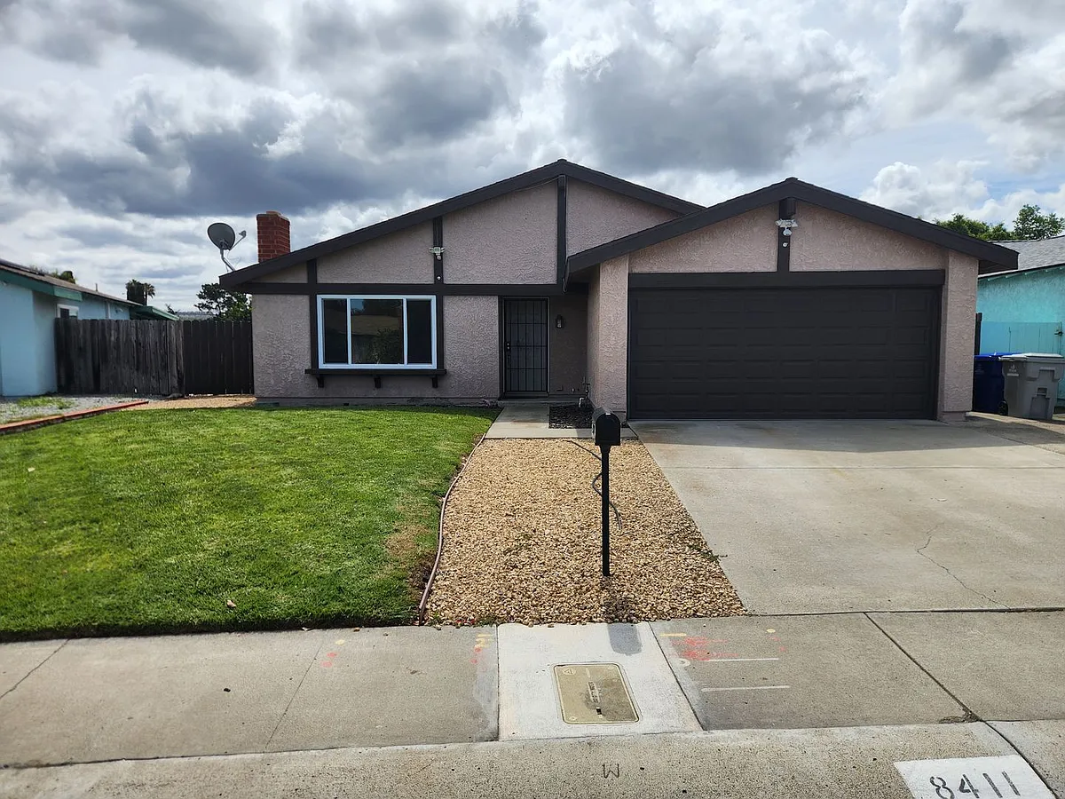 Building Photo - 8411 Menkar Rd